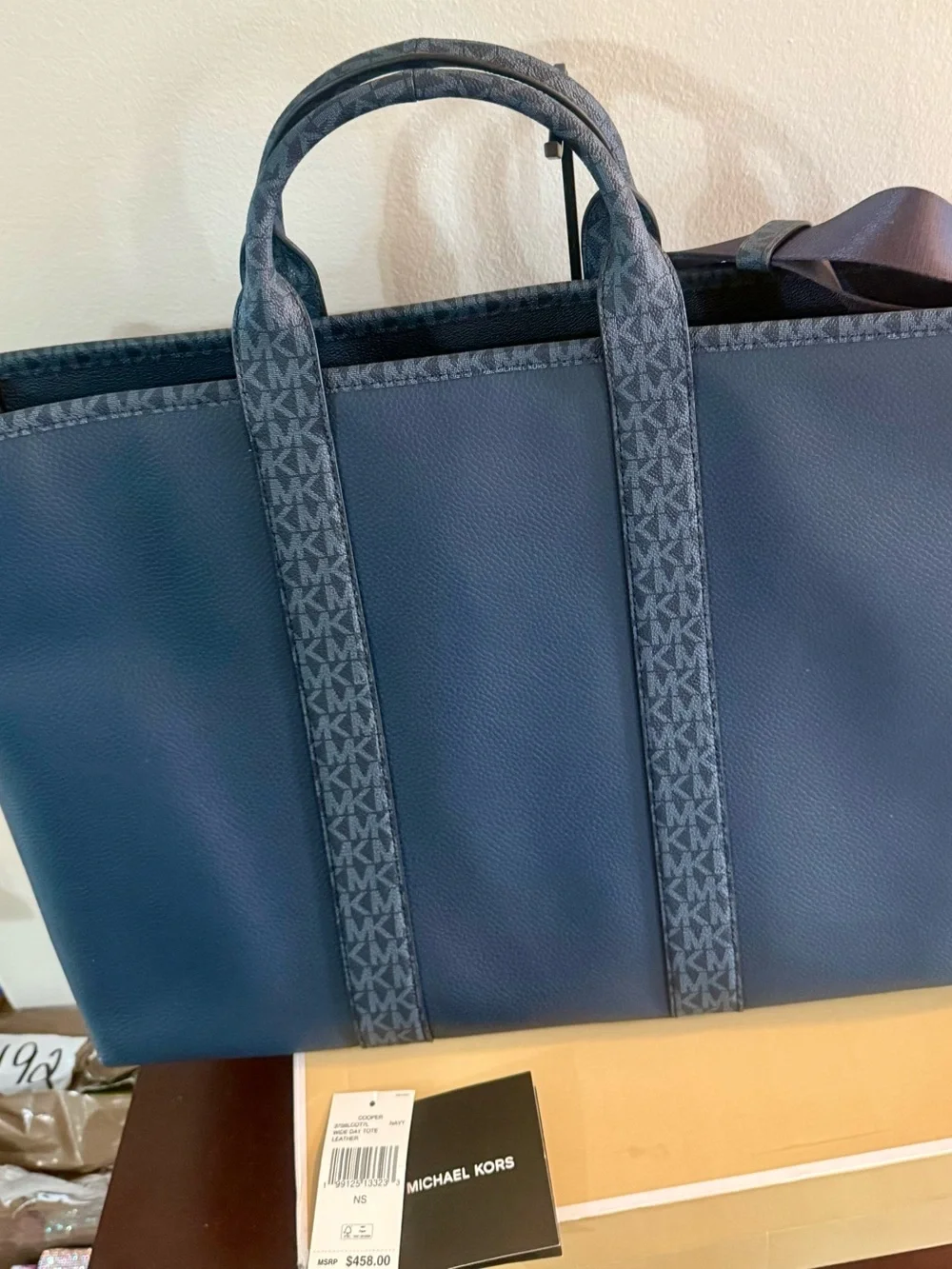 Michael Kors COOPER Wide Day Tote – Navy Leather – NWT – Unisex